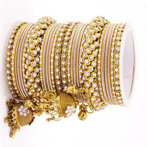 2024 New Arrival Indian Wedding Bridal Chudiya <b>Sets</b> Professional Handcrafted Bridal Bangles <b>Sets</b> for Sale - Product Image 2