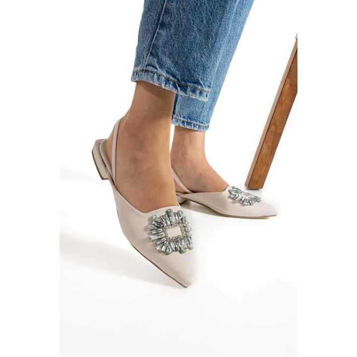 Women's Ballet Flats Shiny Square Buckle Pointed Toe Light Back Cream Beauty