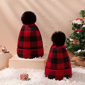 CUSTOMIZE Pom Pom Beanie Hats Best Quality Custom Label Stitching Knitted Embroidered Patch Logos Winter Wear Warm Wool/Cotton - Product Image 4