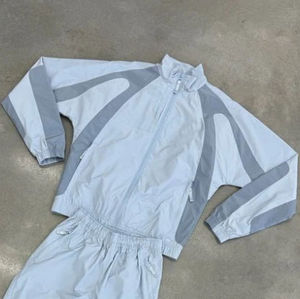 Custom Logo High Quality Nylon Windbreaker Two Piece Jogging Suits <b>Reflective</b> Zip up Streetwear Vintage Men's Tracksuits - Product Image 4