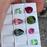 Expansive Rare Multi Gemstone Choisissez pour vos couleurs uniques préférées parfaites pour les bagues pendentifs boucles d'oreilles et bijoux rares personnalisés