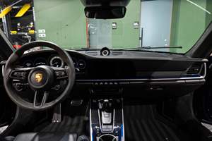 2021 911 Turbo S Coupé 640 ch, moteur Flat-6 biturbo, transmission intégrale, très bien équipé, peu modifié - Product Image 4