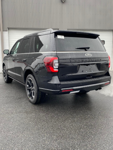 Nuevo Ford Expedition Limited, Vehículo de Energía Nueva Usado en Excelentes Condiciones, Volante a la Izquierda, Emisión Euro IV, 1-25000 Millas, 5 Asientos - Product Image 4