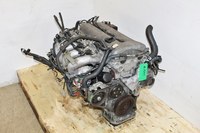 SR20DET kırmızı üst 5 vitesli manuel şanzıman ile 2.0L Turbo motor