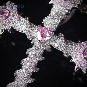 Venta caliente 925 Plata 18K Chapado en oro blanco VVS Moissanite Iced Out Cross colgante para hombres y mujeres - Product Image 4