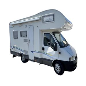 Autocaravana Todoterreno de Lujo Ecológica para Aventuras Sostenibles, Vehículo de Camping para Uso en Tierra y en Agua en Cualquier Lugar - Product Image 3