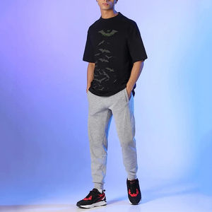 Venta al por mayor 100% algodón hombres camiseta personalizada cuello redondo ajuste suelto 220 gramos Rhinestone DTF impreso patrón sólido tejido de punto - Product Image 3