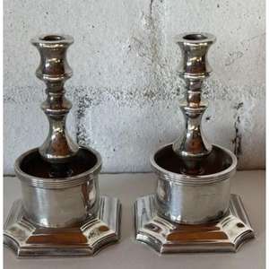 Portavelas de aluminio de diseño antiguo de la mejor calidad para decoración del hogar con artesanía elegante y hermoso trabajo de acabado - Product Image 4