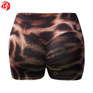 Short respirant en tissu élasthanne polyester et nylon imprimé par sublimation pour femme Short à séchage rapide pour femme avec volants - Product Image 2