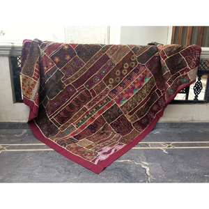 Colcha de algodón con bordado a mano, cubierta de cama decorativa reversible hecha a mano, estilo indio tradicional vintage - Product Image 3