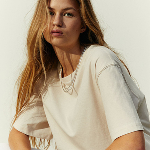 Personalizado al por mayor de verano mujeres camisetas precio barato OEM diseño mujer camiseta - Product Image 4