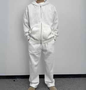 Conjunto Deportivo Extra Grande con Sudadera con Capucha Lisa con Cierre y Pantalones Deportivos Anchos de Pierna Ancha con Lavado Ácido - Product Image 4