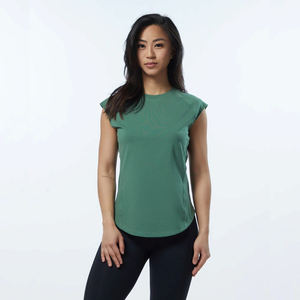 Performance Fit-Camiseta ajustada para mujer, 95% algodón, 5% licra, mangas ajustadas, cuello redondo en forma de raglán, camiseta verde de lujo con dobladillo redondo - Product Image 1