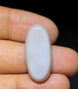 โอปอลธรรมชาติจากออสเตรเลีย 22 กะรัต รูปไข่ ทรงคาโบชอง คูเบอร์เพดี้ คุณภาพสูง งานแฮนด์เมด - Product Image 3