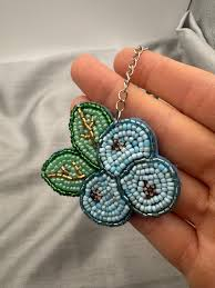 Llavero de Corazón con Cuentas de Cristal Hecho a Mano, Rosa y Rojo, Amuleto para Bolso, Cuarzo Rosa, Impermeable y Duradero - Product Image 3