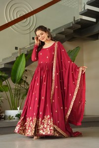 Salwar Kameez con Bordado Chinon, Trabajo con Lentejuelas y Zari, con Dupatta para Bodas y Fiestas, Prenda Étnica para Mujer, Precio al por Mayor - Product Image 2