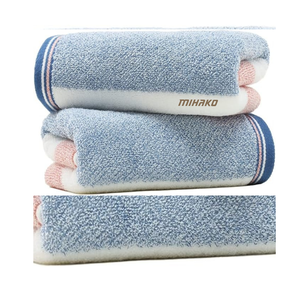 Serviette de bain d'hôtel de qualité supérieure personnalisée, 100% coton, serviette pour le visage, 30 cm x 50 cm, fabriquée au Pakistan - Product Image 1