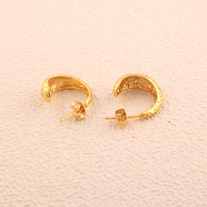 Joyas de oro liso de estilo simple estrella cósmica algunos aros de latón macizo chapado en oro de 18 quilates desgaste occidental aros medio abiertos pendiente - Product Image 5