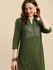 Nouvelle Tendance : Haut sans Manches en Coton Pur Vert Olive pour Femme, Col Mandarin, Coupe Droite, Motif Géométrique sur la Bretelle, Qualité Supérieure - Product Image 5