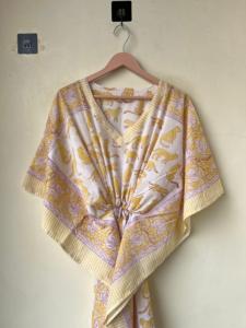 Caftan doux en pur coton Caftan à imprimé floral Robe longue Kaftan pour les mamans Vêtements de nuit pour la plage Comfy Daily Wear - Product Image 3