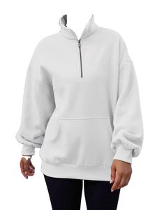 Sweat à capuche oversize à demi-zip pour femme, en toile, avec broderie personnalisée, poche et badge sur le devant - Product Image 3