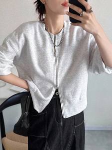 Sudadera corta con cremallera bidireccional gris jaspeado, jersey de cuello redondo de lana de algodón, dobladillo en capas, ropa de calle con hombros caídos de gran tamaño - Product Image 3