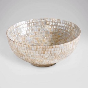 Tazón de concha de nácar brillante artesanal, diseño hecho a mano para centros de mesa y regalos especiales de Ramadán - Product Image 3