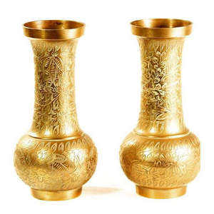 Amazing strong structure of metal vases provides reliable support for fresh, dried, or <b>artificial</b> flowers without tipping over - Product Image 3