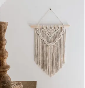 Hot bán phòng ngủ trang trí nội thất handmade Scandinavian bông nhỏ tường treo tấm thảm macrame cho nhà trang trí nội thất