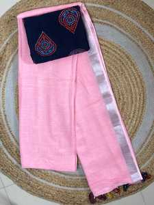 Sarees en lin indien et pakistanais avec tissu Choli en soie imprimé Ajrak dessiné à la main pour une tenue de fête - Product Image 2