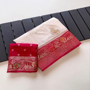 VASTRA COTTAGE Saree de Georgette Khadi Puro con Tejido Jacquard Antiguo Zari Meena Butta, Pallu Rico y Teñido a Mano, Prenda de Diseño - Product Image 5