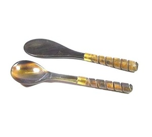 Cuillère en corne naturelle avec poignée personnalisée Outils de cuisine de table Épandeur de corne Couverts Meilleure vaisselle Design personnalisé disponible - Product Image 6