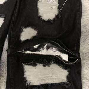 Moda Hip Hop Streetwear Skinny Ripped Damage Pantalones Scratch Distressed Denim Pant Ropa de diseñador para hombres Jean para hombres - Product Image 6