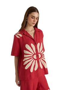 Ensemble de cordon rouge fantaisie pour femmes avec impression personnalisée Tenue de salon 2 pièces Fournisseur en gros B2B Ensembles de cordon d'impression personnalisée pour boutiques - Product Image 4