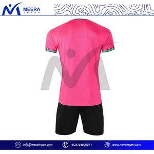Venta al por mayor de uniformes de fútbol para los hombres logotipo personalizado transpirable fútbol Jersey y pantalones cortos conjunto equipo deportivo ropa de entrenamiento a granel - Product Image 4