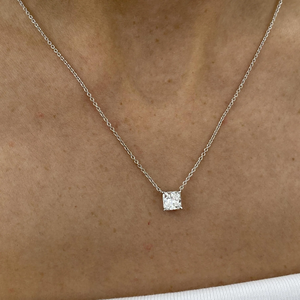 Top Vente Princesse Coupe 1 Ct VVS Lab Grown Diamant 14k Or Massif Solitaire Collier Pendentif Fine Bijoux De Mode Pour Les Femmes - Product Image 3
