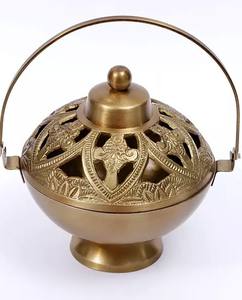 Quemador de incienso con diseño de loto Dhoop Dani, decoración espiritual de latón para el hogar para artículos religiosos - Product Image 3