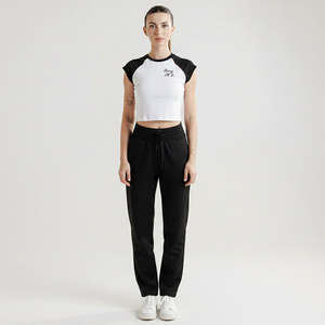 T-shirt à bords noirs et blancs pour l'entraînement, respirant - Product Image 4