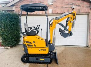 LIVRAISON GRATUITE EPA CE Approuvé CFG QK18R Tout Neuf Mini Excavatrice sur Chenilles de 2 Tonnes Moteur Diesel 13,5 ch ROPS Ouvert Pouce Hydraulique - Product Image 3