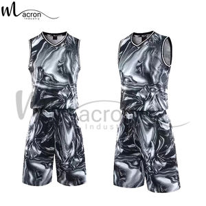 Uniforme de Baloncesto Sublimado Personalizado de Diseño Clásico, Proveedor de Alta Calidad, Último Estilo en Camisetas y Pantalones Cortos de Baloncesto - Product Image 1