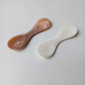 Cuillère à caviar en nacre écologique de qualité supérieure en acier inoxydable poli miroir pour les repas de luxe Cadeaux d'affaires réutilisables durables - Product Image 2