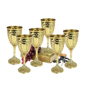 Cáliz de vino de Metal de alta calidad para el hogar y la Iglesia, Copa redonda chapada en oro, patrón martillado gótico, artículo de regalo elegante para eventos - Product Image 1