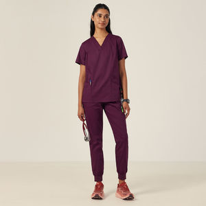 Tenues d'infirmière personnalisées pour femmes, logo tissé, anti-rides, chirurgicales, séchage rapide, vente en gros, uniforme d'hôpital, uniforme de médecin, 4 saisons BD - Product Image 3