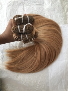 Mèches de cheveux humains vierges bruts non traités, cuticule vierge bohème alignée couleur n ° 12, pas d'enchevêtrement, pas de perte, cheveux tirés simples - Product Image 4