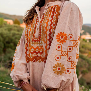 2025 luxe ukrainien brodé Maxi robe pour femmes manches courtes évasées haut devant brodé Style élégant taille 4XL - Product Image 1