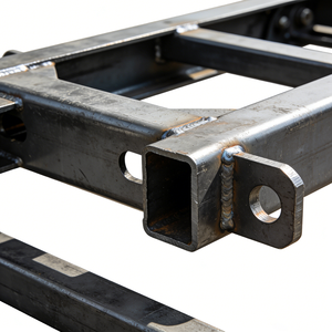 Supports de montage soudés à l'arc spécifiques au client en acier structurel pour les cadres de machines industrielles fabriqués au Vietnam selon les spécifications - Product Image 2