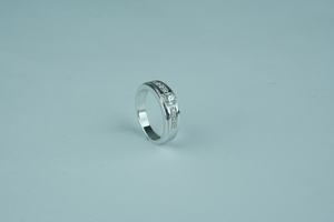 แหวนเพชรมอยส์ซอไนท์สำหรับห้องปฏิบัติการสุดหรูทรงกลม VS1ใสรับประกัน GI SGL โกลด์โรสโกลด์ขายส่ง - Product Image 6