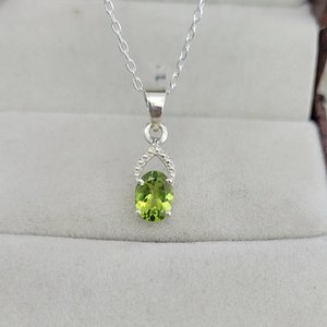 Pendentif en argent sterling plaqué or fait à la main avec péridot, pierre de naissance d'août, cadeau de bijoux pour femmes, enfants, coupe en goutte d'eau, vente en gros - Product Image 5
