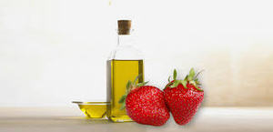 Usine de fabricant en gros d'huile de support de graines de fraise 100% pure et naturelle meilleure huile de support de graines de fraise d'Inde - Product Image 6