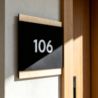 Plaque de porte moderne en acrylique noir avec numéro de maison - Plaque de numéro 3D personnalisée pour villa, bureau et hôtel, résistante à l'eau et illuminée